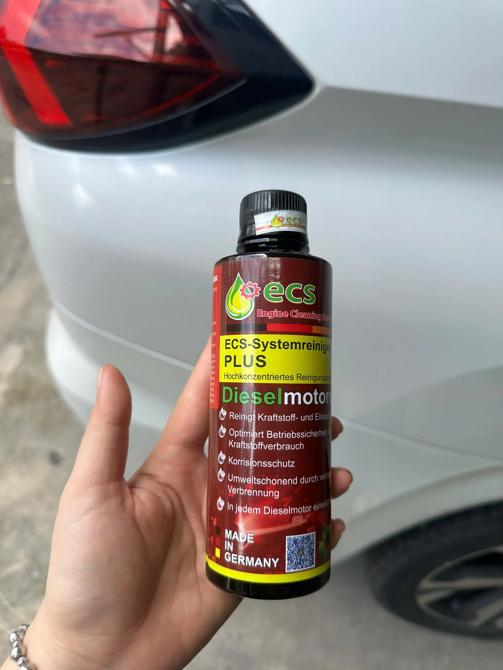 DUNG DỊCH ECS LÀM SẠCH TOÀN BỘ HỆ THỐNG BUỒNG ĐỐT MÁY DẦU  PLUS – 250ML